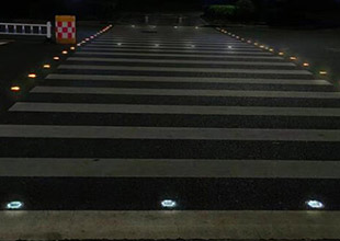 Tachas Solares Personalizadas | Fabricante Chino Especializado